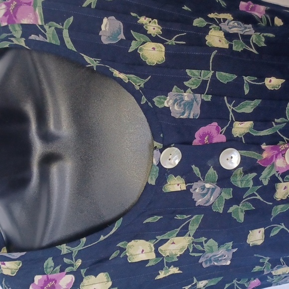 Basic Addition Vtg 90s floral button romper, mother of pearl buttons, tie back - Picture 2 of 8